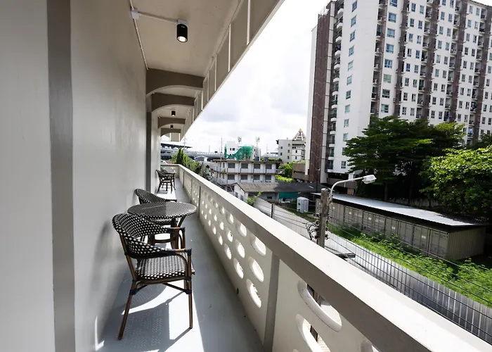 ดอนเมือง 207 Near Don Mueang Airport & Bts Wat Phrasi Apartment Bangkok