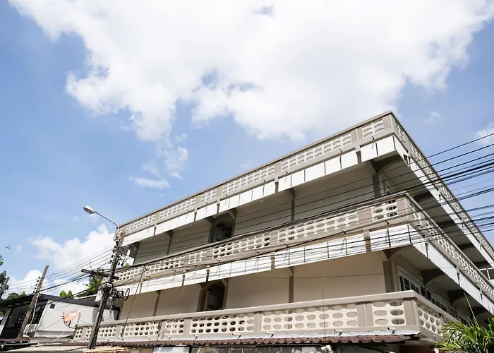 ดอนเมือง 207 Near Don Mueang Airport & Bts Wat Phrasi Apartment *